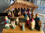 Antieke kerststal met gipsen beeldjes uit 1958, Diversen, Kerst, Zo goed als nieuw, Ophalen