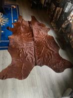 2 koe huiden, 150 tot 200 cm, 200 cm of meer, Ophalen of Verzenden, Zo goed als nieuw
