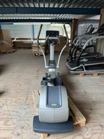Technogym Crosstrainer Synchro Excite LED, Ophalen, Armen, Zo goed als nieuw, Crosstrainer