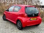 Toyota Aygo 1.0-12V Airco Elektrische Ramen 5d Nieuwe Apk, Auto's, Toyota, Voorwielaandrijving, Stof, Gebruikt, 4 stoelen