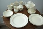 Wedgwood Queens Plain onderdelen los te koop., Ophalen of Verzenden, Zo goed als nieuw, Bord(en), Wedgwood