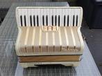 mooie Accordeon Hohner Concerto II, Muziek en Instrumenten, Accordeons, Ophalen, Gebruikt, 72-bas, Toetsaccordeon
