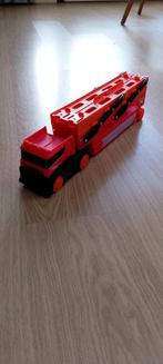 Hotwheels mega transporter - voor heeel veel auto's!, Ophalen, Zo goed als nieuw