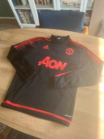 Manchester United Trainingstrui Maat S beschikbaar voor biedingen