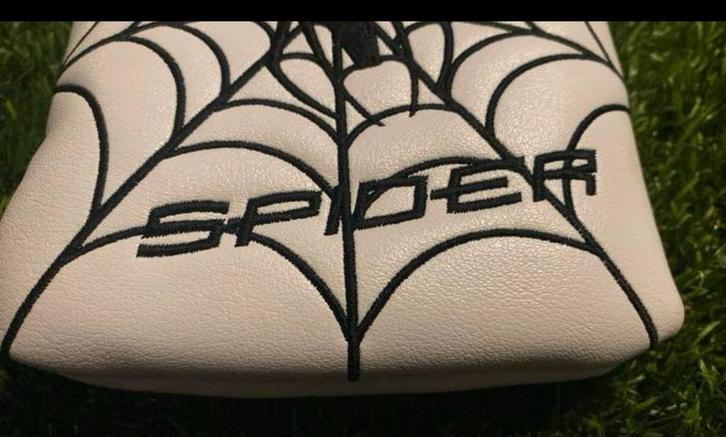 TAYLORMADE SPIDER TOUR PUTTER HEADCOVER - WIT, Sport en Fitness, Golf, Zo goed als nieuw, Club, Ophalen