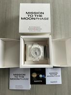 Omega x Swatch Mission to the Moonphase Snoopy - NIEUW, Sieraden, Tassen en Uiterlijk, Horloges | Heren, Nieuw, Kunststof, Ophalen of Verzenden