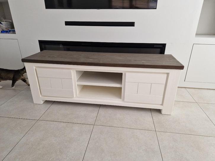 Meubels (TV-Meubel.Tafel), Huis en Inrichting, Complete inboedels, Ophalen