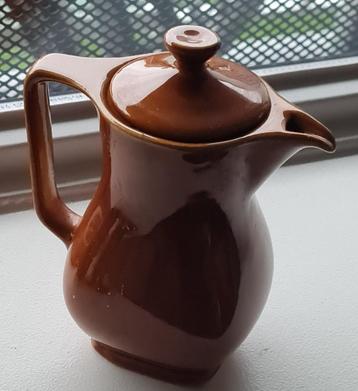 Mooi oud koffiekannetje - jaren '50 beschikbaar voor biedingen