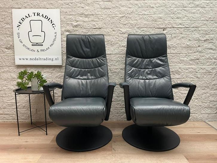 Set De Toeekomst relax fauteuils Large relax stoel op ACCU, Huis en Inrichting, Fauteuils, Zo goed als nieuw, Stof, 50 tot 75 cm