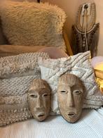 Twee houten maskers uit Mexico met ophangpunt, Antiek en Kunst, Kunst | Beelden en Houtsnijwerken, Ophalen of Verzenden