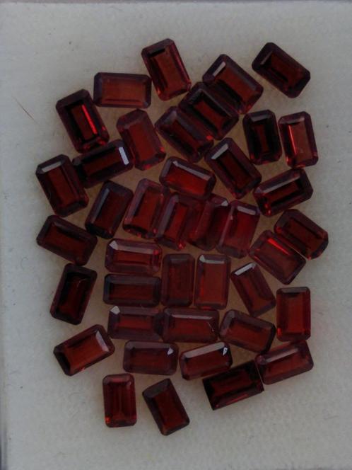 45 stuks Granaat 15.02 karaat - Edelstenen, Sieraden, Tassen en Uiterlijk, Edelstenen, Nieuw, Ophalen of Verzenden
