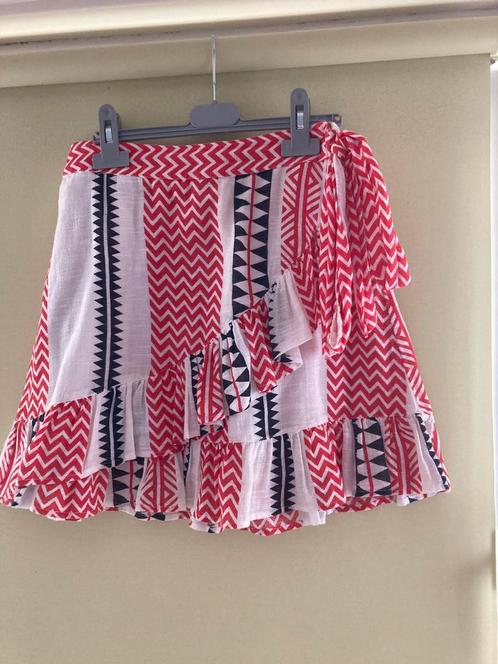 Super mooi Noisy May rokje, maat XS, Kleding | Dames, Rokken, Zo goed als nieuw, Maat 34 (XS) of kleiner, Rood, Boven de knie