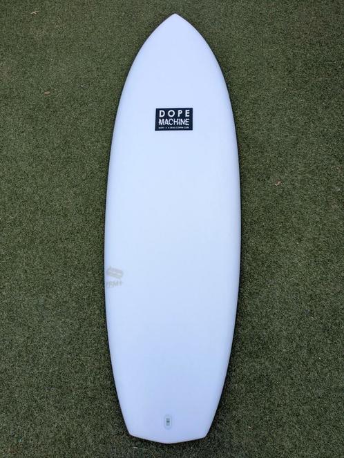 Misfit 5'8 Dope Machine Surfboard - Nieuw ! 35.9 L, Sport en Fitness, Overige Sport en Fitness, Nieuw, Ophalen of Verzenden