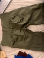 scrunch butt shorts army colour XL, Kleding | Dames, Ophalen of Verzenden, Zo goed als nieuw, Groen