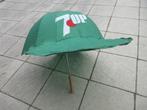 Vintage 7 UP paraplu in de vorm van een pet, Sieraden, Tassen en Uiterlijk, Paraplu's, Ophalen of Verzenden, Gebruikt, Groen