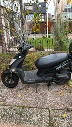 Kymco te koop werkt niet en start niet, Fietsen en Brommers, Scooters | SYM, Ophalen, Overige modellen, Zo goed als nieuw, Benzine