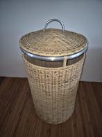 Rotan wasmand met deksel, Huis en Inrichting, Minder dan 50 cm, Gebruikt, Ophalen of Verzenden, 75 cm of meer