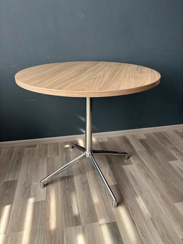Boss Design Group Kruze Eettafel - Nieuwstaat! beschikbaar voor biedingen