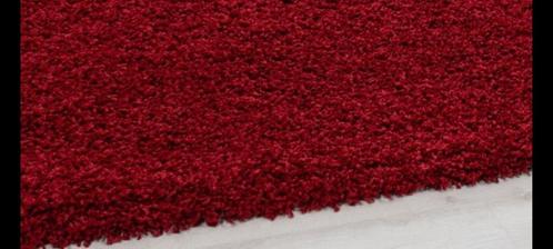 Vloerkleed dream 65x130 rood hoogpolig nieuw!, Huis en Inrichting, Stoffering | Tapijten en Kleden, Nieuw, 50 tot 100 cm, 100 tot 150 cm