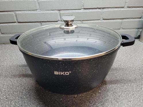 Nieuwe braadpan Biko 32 cm, Huis en Inrichting, Keuken | Potten en Pannen, Nieuw, Koekenpan of Braadpan, Aluminium, Inductieplaat
