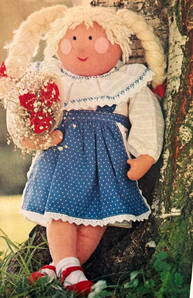 Naaipatroon voor een pop met kleding, 48 cm groot, Hobby en Vrije tijd, Naaien en Fournituren, Zo goed als nieuw, Overige typen