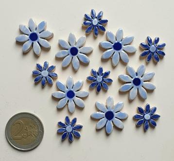 Mozaïek steentjes handgemaakte keramiek bloemetjes, H3B beschikbaar voor biedingen