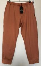 Lyle & Scott dusk orange tricot sweatpant maat XXL, Nieuw, Oranje, Ophalen of Verzenden, Maat 46/48 (XL) of groter