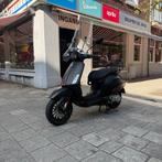 Vespa Sprint S 50 Nero Opaco (Notte) – 5/3/2022 – 1675 km, Ophalen of Verzenden, Zo goed als nieuw, Vespa, Benzine