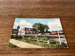 De Blesse.     Wegrestaurant Firma  v d Lest & Zoon, Verzamelen, Ansichtkaarten | Nederland, Ophalen of Verzenden, 1940 tot 1960