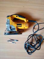 Dewalt DW331K-QS, Doe-het-zelf en Verbouw, Gereedschap | Zaagmachines, Ophalen, Zo goed als nieuw, 1200 watt of meer, Afkortzaag