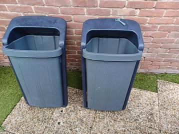 2 x buiten-afvalbak professioneel , paalbevestiging , 50 ltr beschikbaar voor biedingen