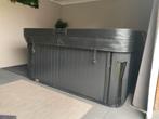 Jacuzzi 5 persoons met cover/coverlift en trap, Tuin en Terras, Bubbelbaden en Hottubs, Ophalen, Zo goed als nieuw, Filter, Vast