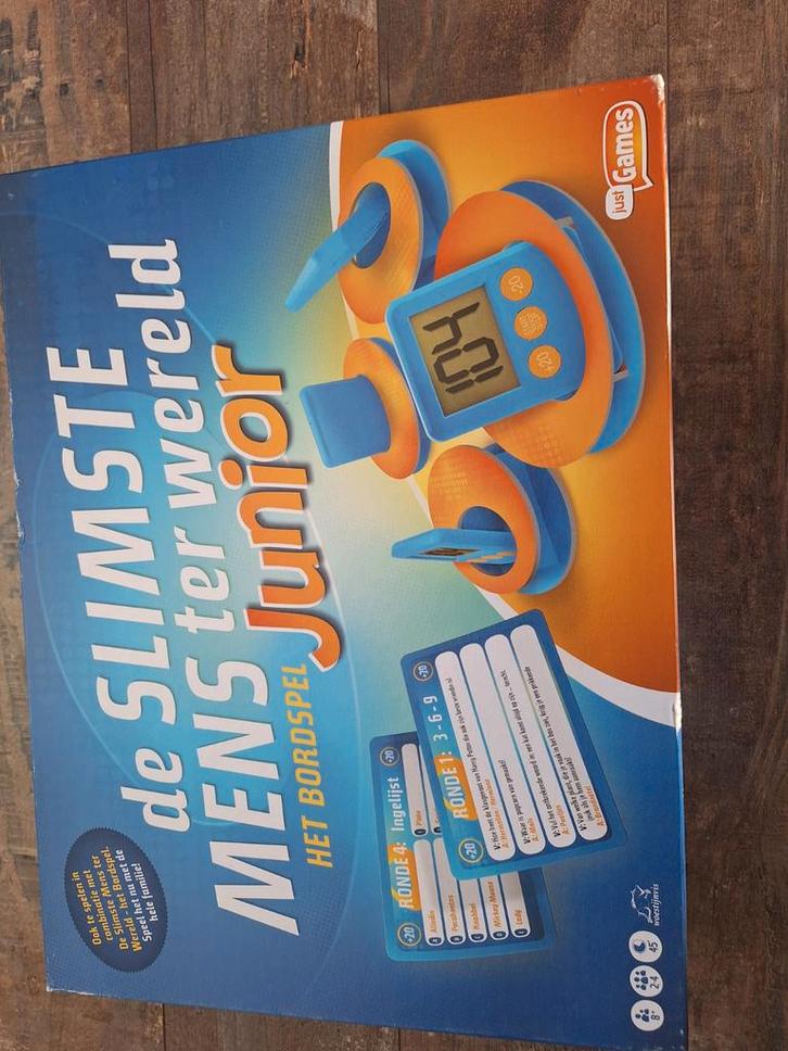 Gezelschapsspel - De Slimste Mens ter Wereld Junior, Hobby en Vrije tijd, Gezelschapsspellen | Bordspellen, Zo goed als nieuw