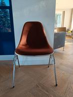 Eames fiberglass dss chairs, Huis en Inrichting, Stoelen, Ophalen of Verzenden, Zo goed als nieuw, Metaal, Twee