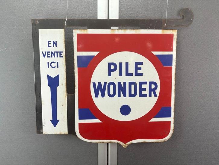 oud origineel Pile wonder emaille reclamebord 1950, Antiek en Kunst, Antiek | Emaille, Ophalen of Verzenden