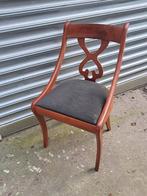 4x Klassieke houten stoelen GRATIS, Huis en Inrichting, Stoelen, Ophalen, Hout, Gebruikt, Bruin