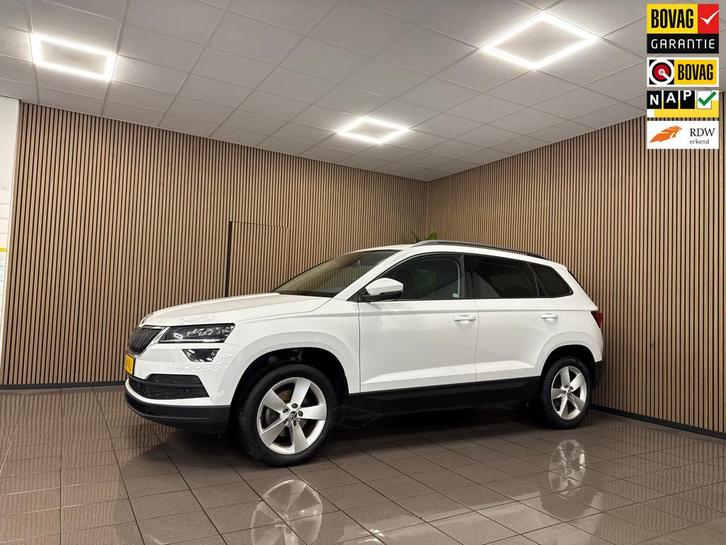 Skoda Karoq 1.5 TSI ACT Style * Virtual cockpit / Carplay /, Auto's, Skoda, Bedrijf, Te koop, Karoq, ABS, Achteruitrijcamera, Airbags