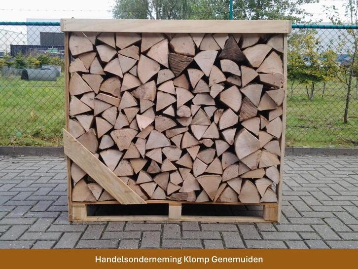 Los product: 1 kuub haardhout, gestapeld – €210, Tuin en Terras, Haardhout, Stammen, Berkenhout, 3 tot 6 m³, Ophalen