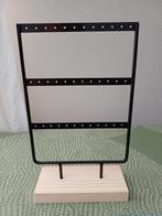 Oorbelrekje, Ophalen of Verzenden, Zo goed als nieuw, Overige materialen