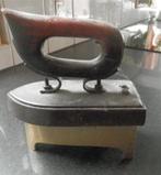 Antiek strijkijzer, Antiek en Kunst, Antiek | Gereedschap en Instrumenten, Ophalen of Verzenden