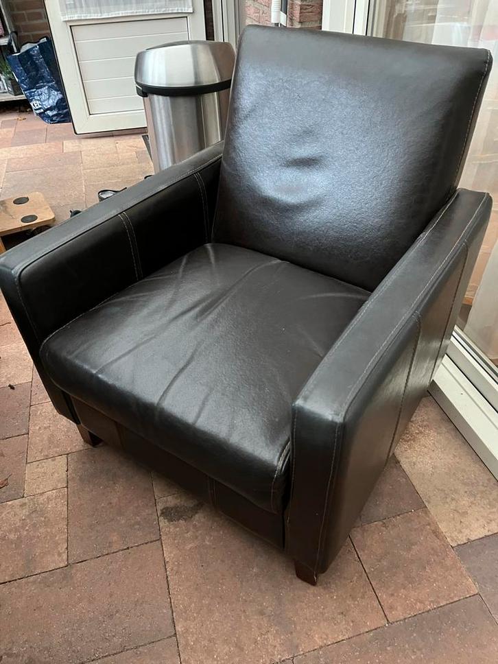 Chocoladebruine leren fauteuil - Gratis!, Huis en Inrichting, Fauteuils, Gebruikt, Leer, 75 tot 100 cm, 75 tot 100 cm, Ophalen