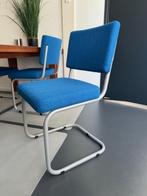 Stoel in blauw, Ophalen, Blauw, Zo goed als nieuw, Metaal