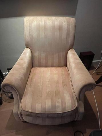 vintage fauteuils beschikbaar voor biedingen