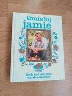 Jamie Oliver - Thuis bij Jamie, Ophalen of Verzenden, Zo goed als nieuw, Jamie Oliver