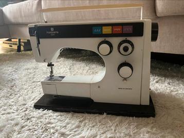 Naaimachine Husqvarna 6270 beschikbaar voor biedingen