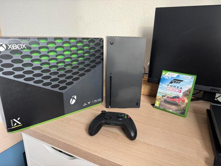 Xbox Series X 1TB – pas 2 weken oud! Garantie tot 2028, Spelcomputers en Games, Spelcomputers | Xbox Series X en S, Nieuw, Xbox Series X