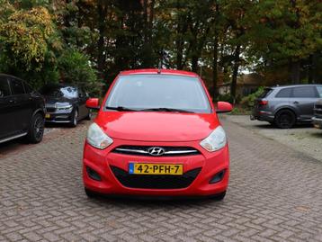 Hyundai i10 1.25 I 5DR 2011 Rood beschikbaar voor biedingen