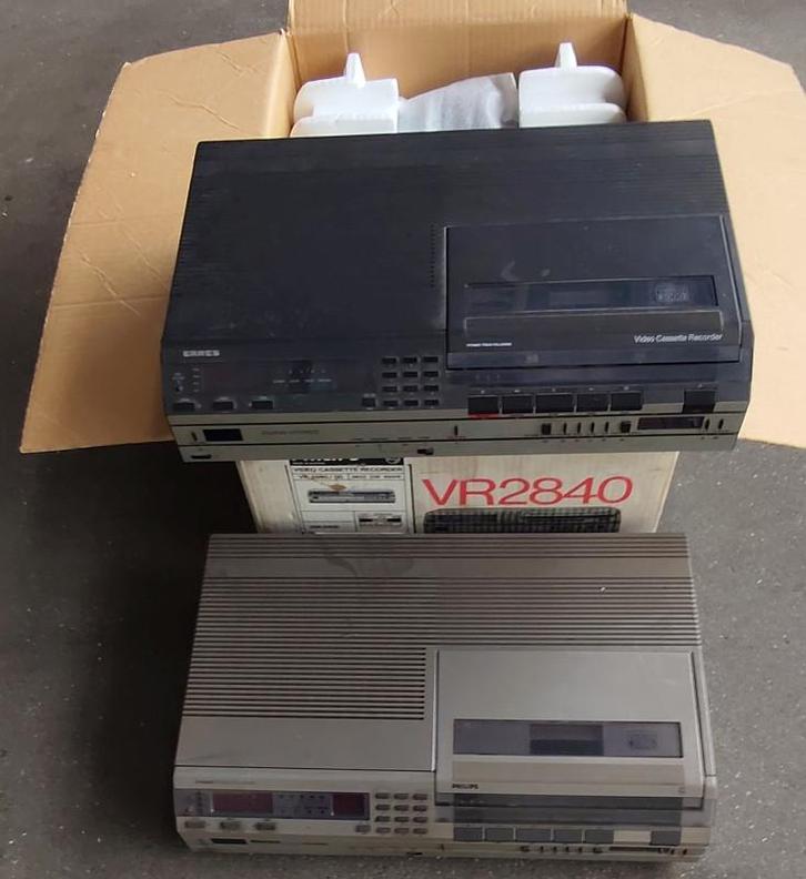 3x V2000 videorecorder, Audio, Tv en Foto, Videospelers, Gebruikt, Video 2000-speler of -recorder, Ophalen of Verzenden