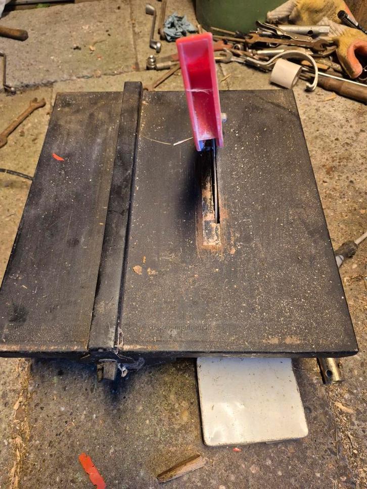 Diamant Tafelzaag - Compact Model, Doe-het-zelf en Verbouw, Gereedschap | Zaagmachines, Gebruikt, Cirkelzaag, Minder dan 600 watt