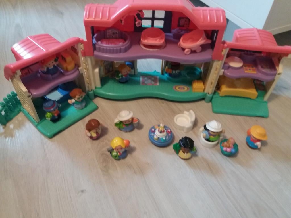 Little People huis met alle toebehoren, Kinderen en Baby's, Ophalen
